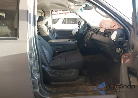 2012 Chevrolet Tahoe Ls z USA, uszkodzony, nr VIN 1GNSCAE0XCR287319